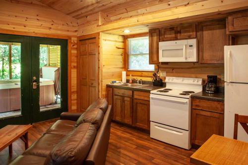cb5-cabin-kitchen